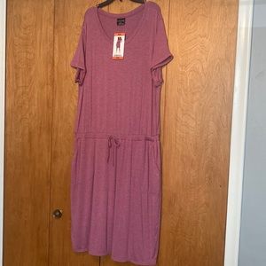 New with tags: One piece.. Casual summer dress